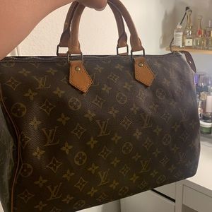 Louis Vuitton speedy 35